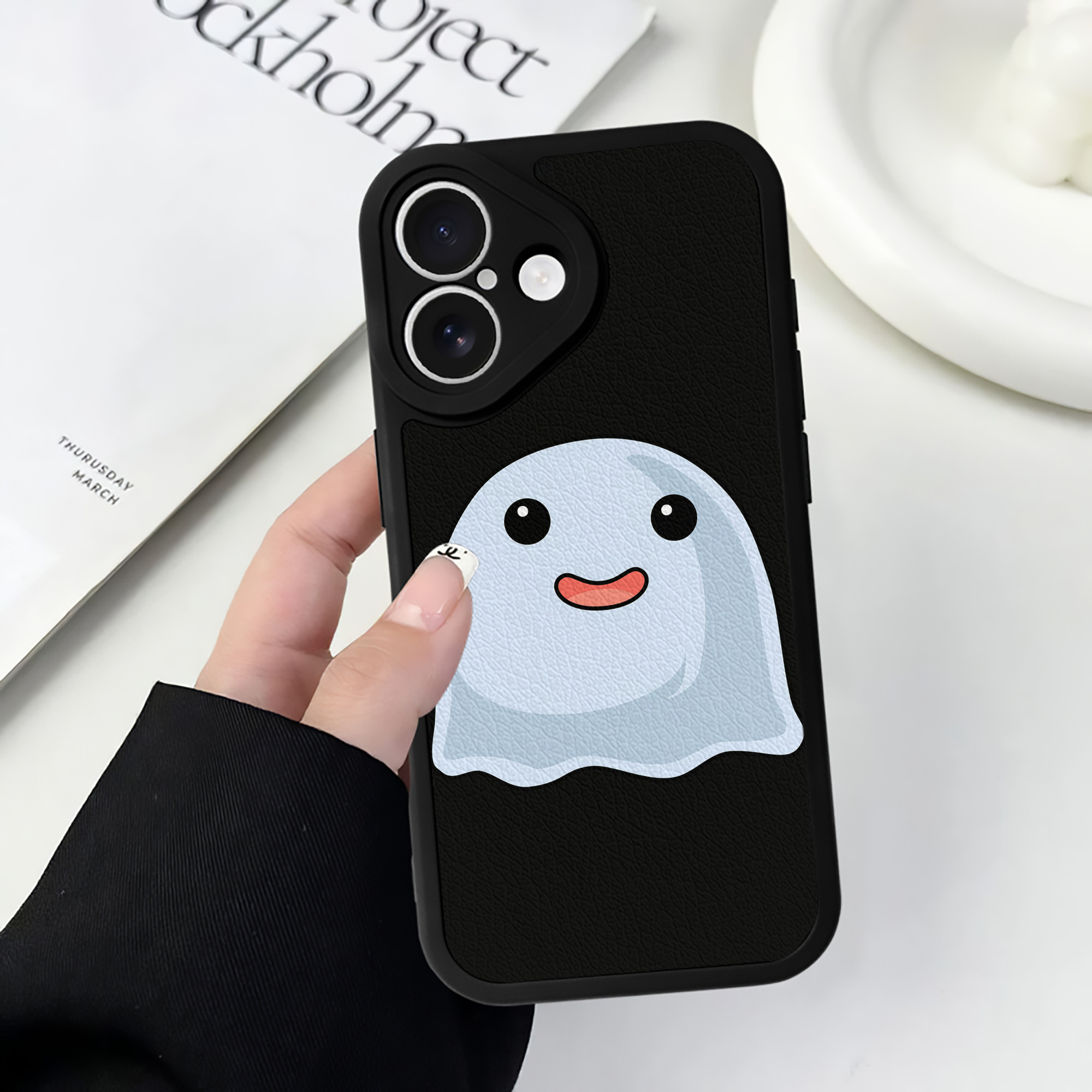 （画像用） Digimon デジタルモンスター/デジモン 【iPhone 16シリーズ対応】シリコンスマホケース（レザー調） 材質：シリコン